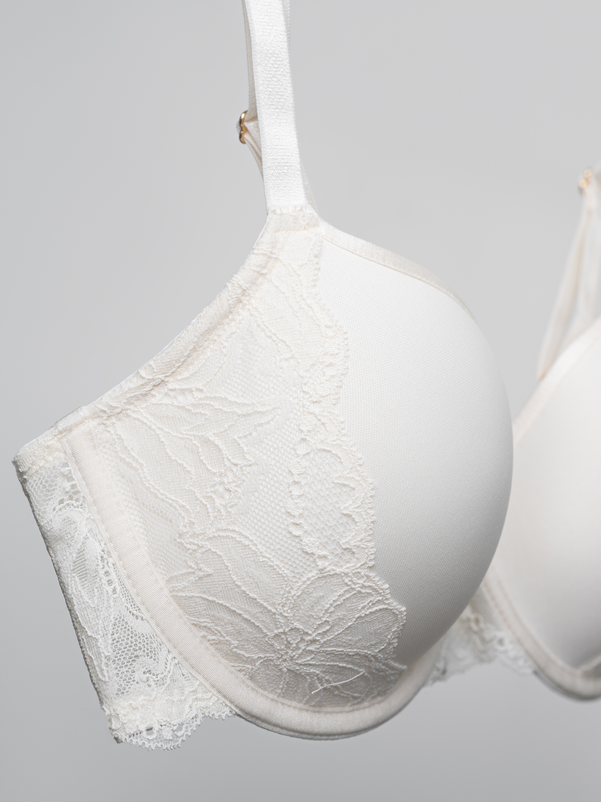 Бюстгальтер спейсер с кружевом Indefini (Арт. 5024WXY)