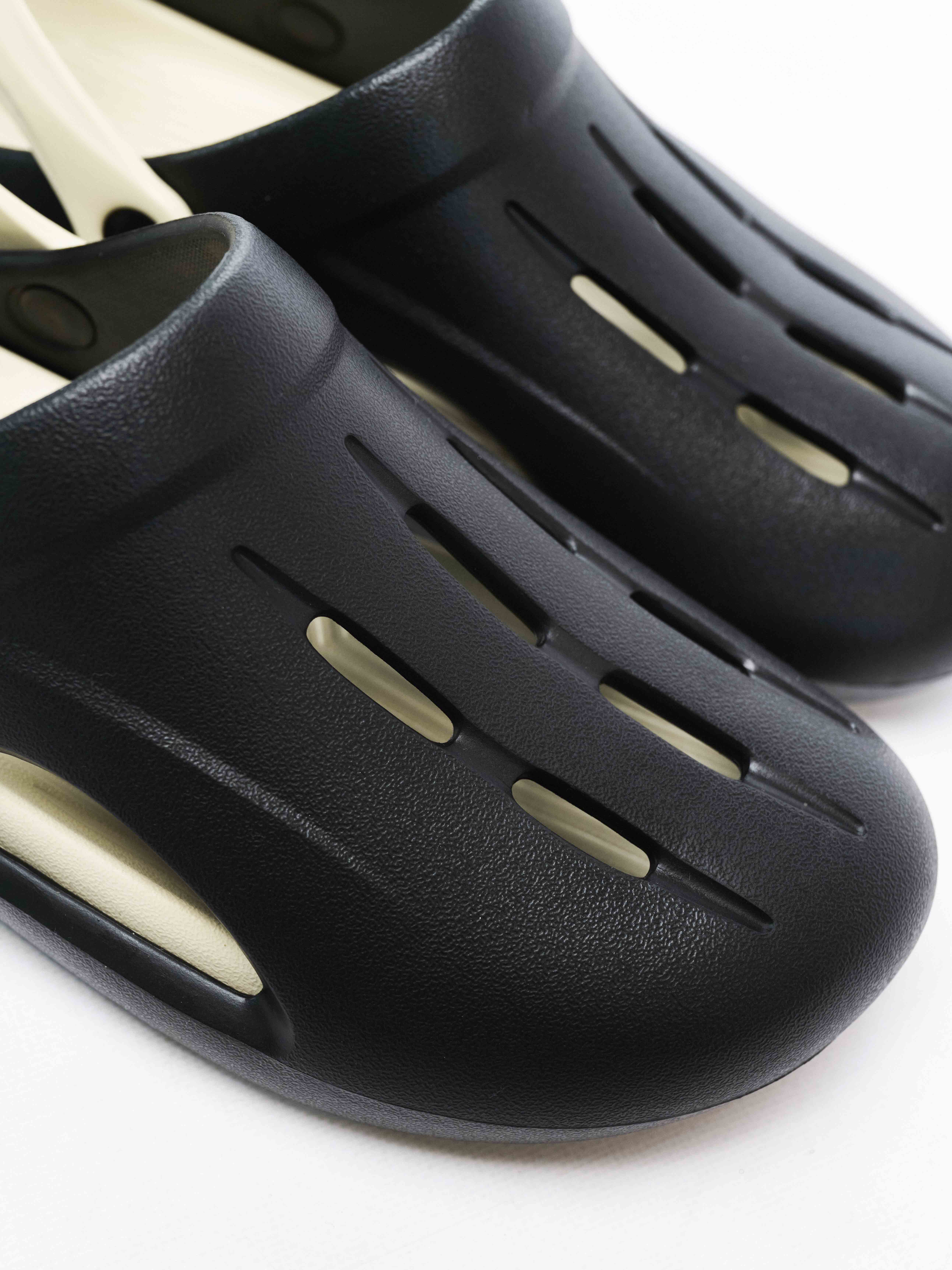 Сланцы мужские из ЭВА, черно-бежевые (Арт. 5096SST)