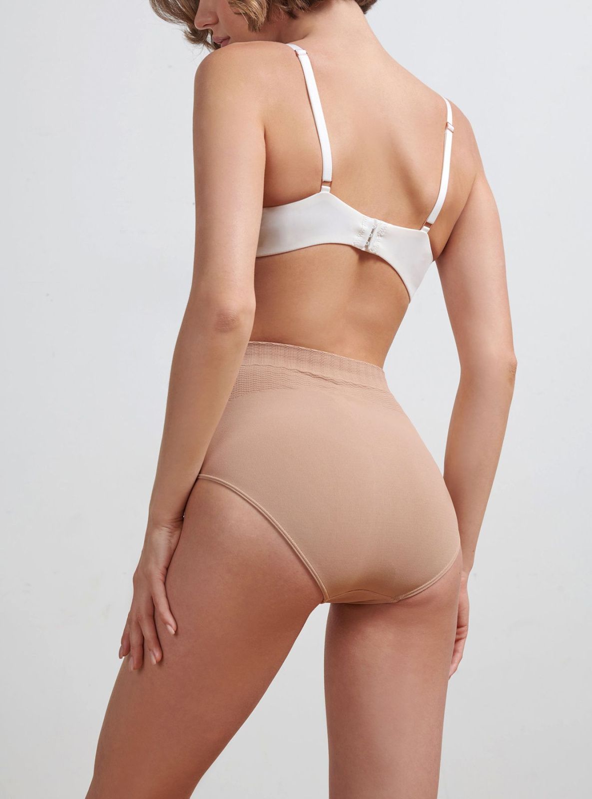 Корректирующие трусы с высокой посадкой Indefini (Арт.134500-2249WUV)