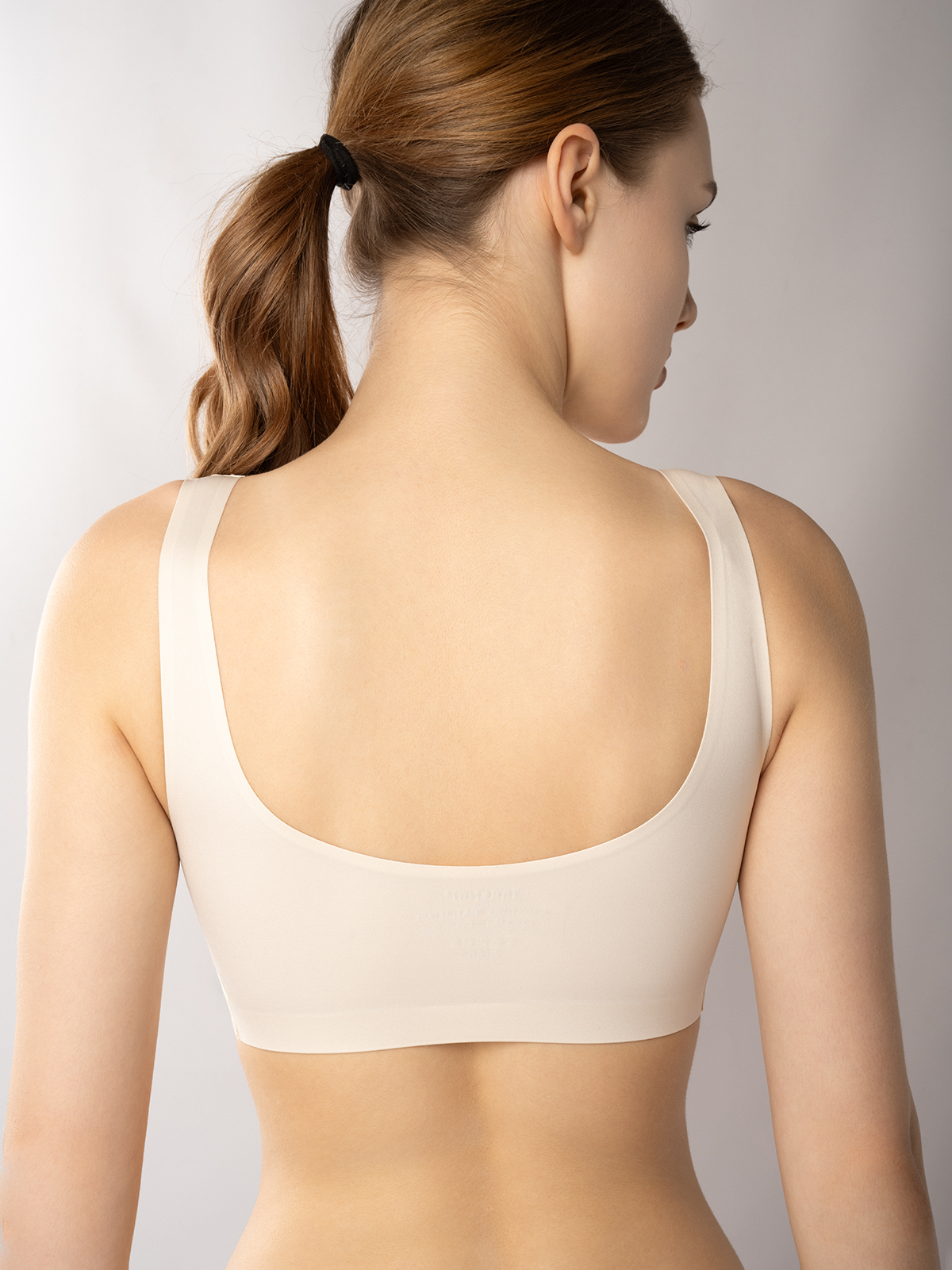 Бесшовный бюстгальтер-топ молочный (Арт. 2115WXY)