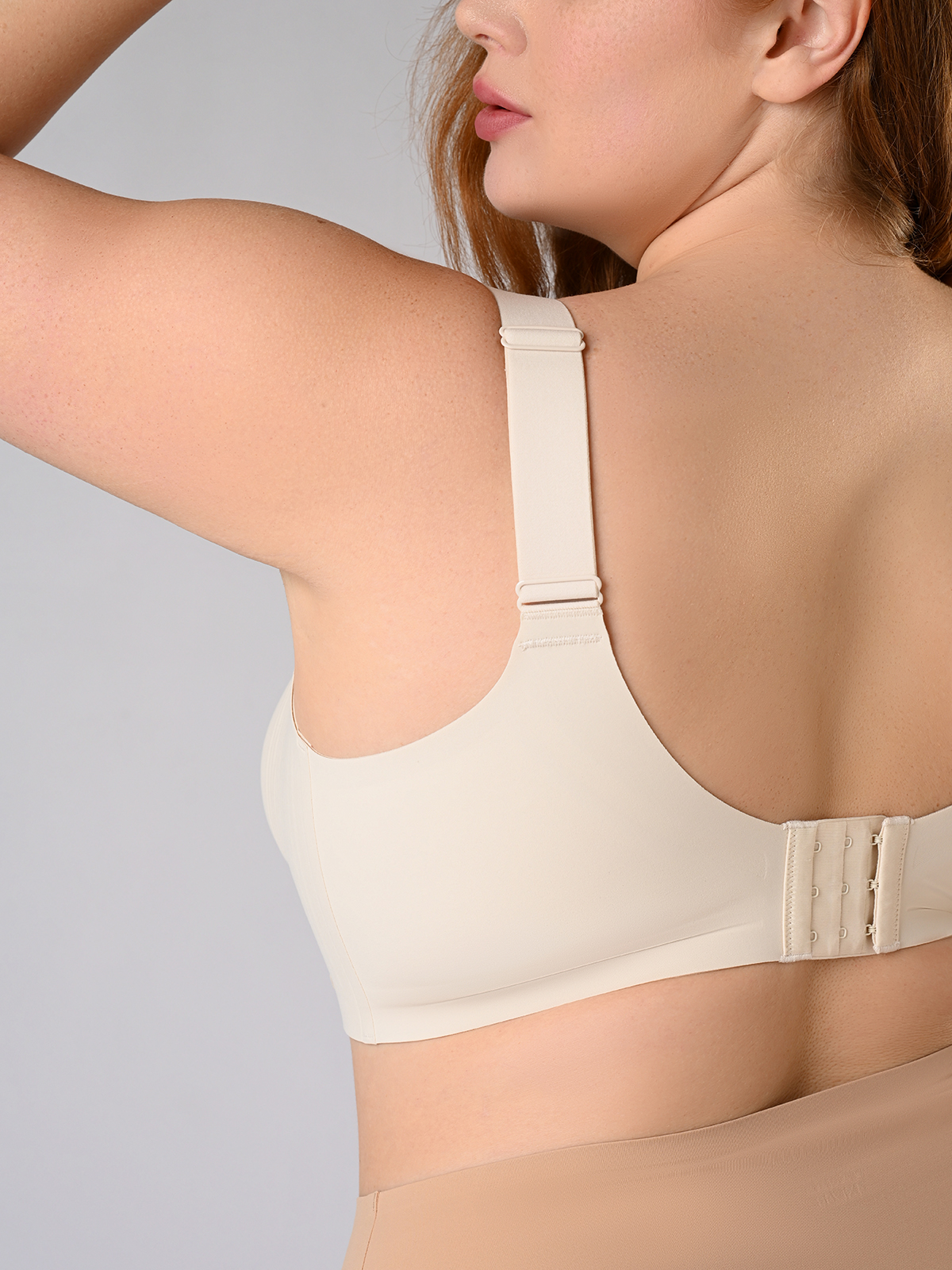 Бесшовный бюстгальтер-топ с поддержкой Indefini (Арт. 3105WXY)