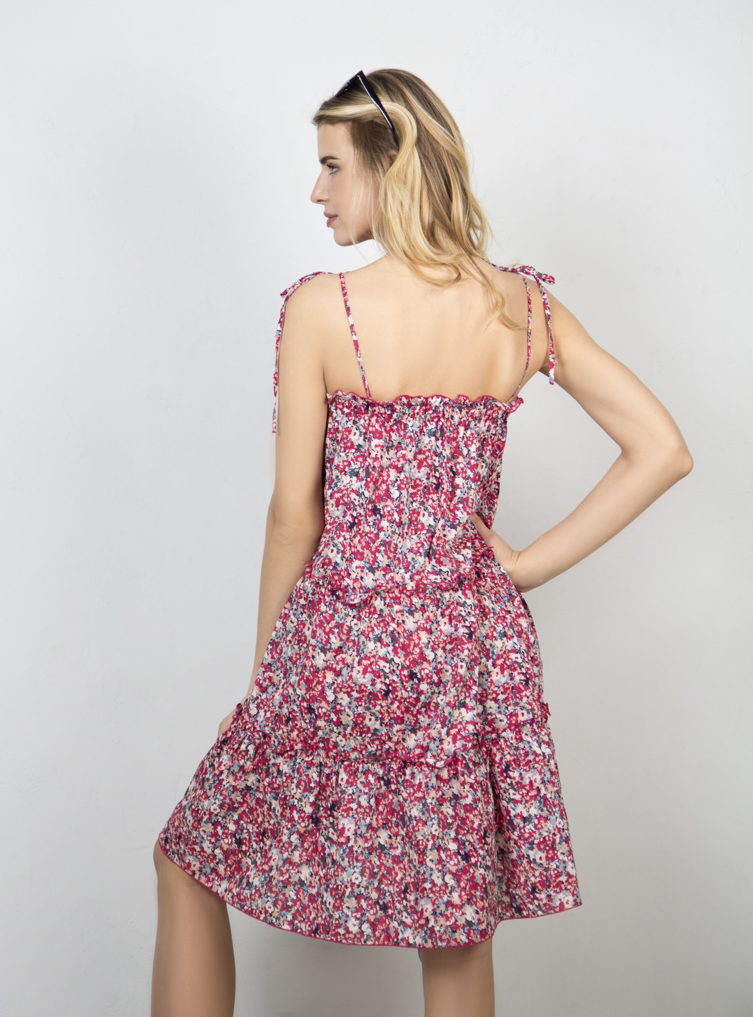 Легкое летнее платье в цветочек Indefini (Арт.742000-1025YSQ)