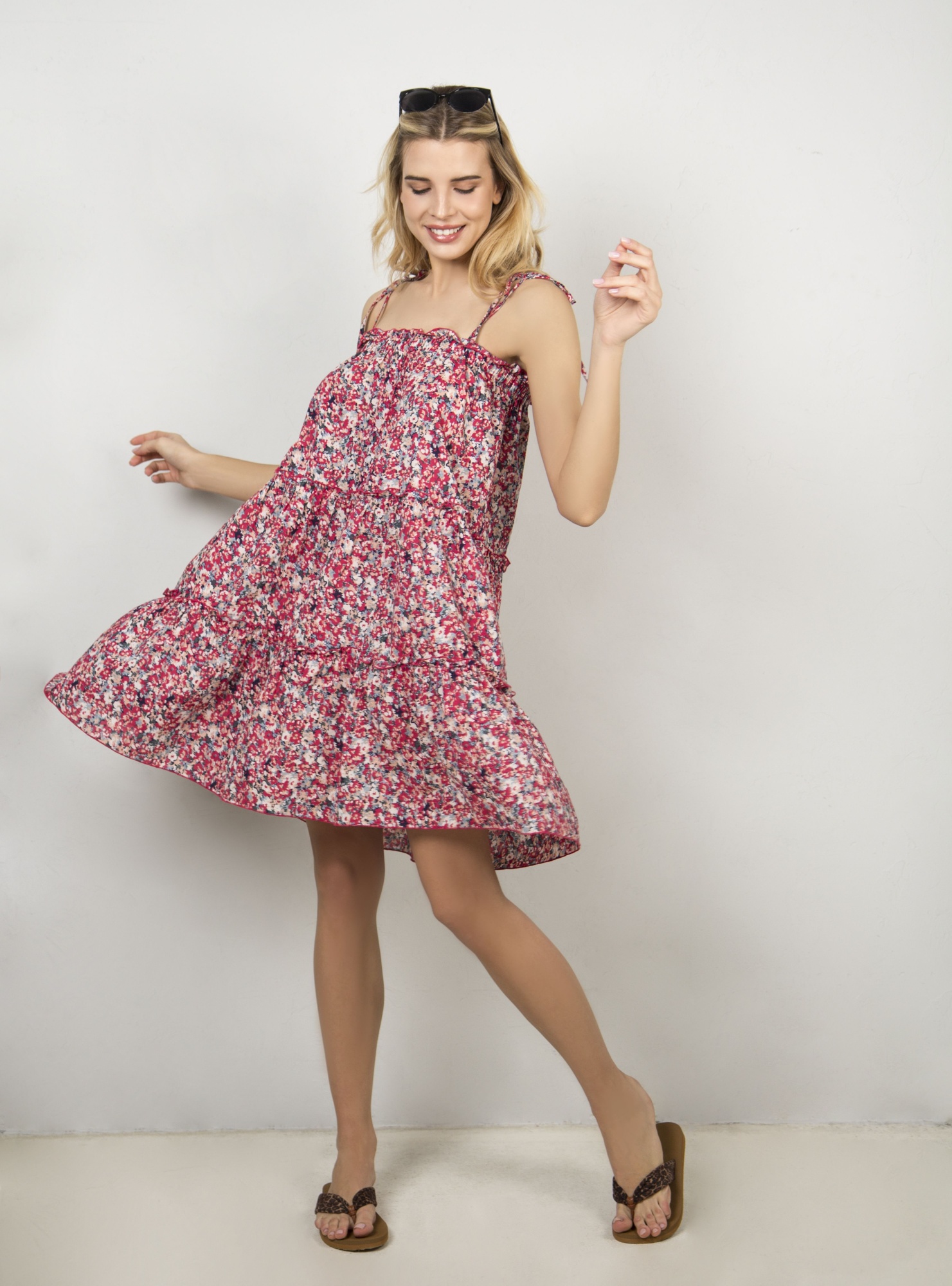 Легкое летнее платье в цветочек Indefini (Арт.742000-1025YSQ)